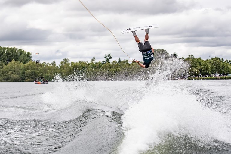 Mitch Wise at the 2022 Malibu Boats UK Wakeboard And Wakesurf Nationals